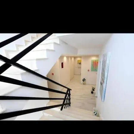 شقة Seaviewcenter ساراندا